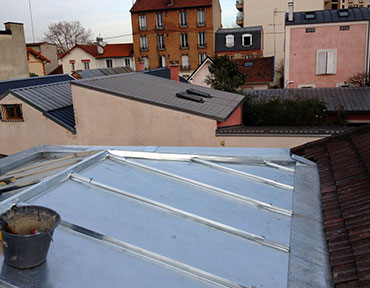 Toiture en tuiles à Bourg La Reine dans les Hauts de Seine 92